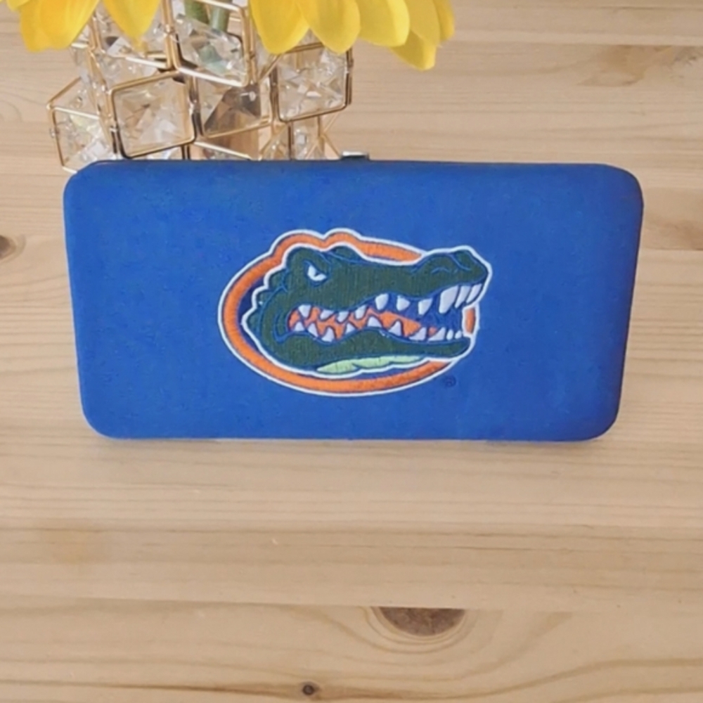 UF  Clutch🧡💙